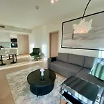 Vektor Premium With Rooftop Garden & Free Parking Appartement *