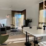 Vektor Premium With Rooftop Garden & Free Parking Lejlighed *