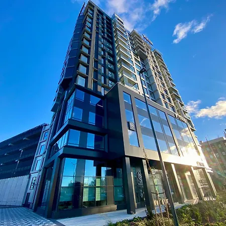 公寓 Vektor Premium With Rooftop Garden & Free Parking