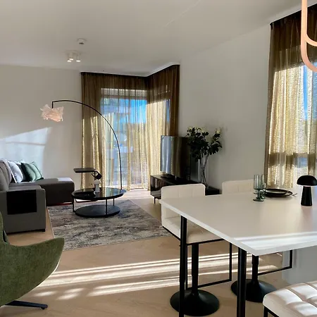 Vektor Premium With Rooftop Garden & Free Parking Appartamento *