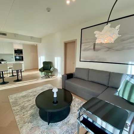 Vektor Premium With Rooftop Garden & Free Parking Apartament *