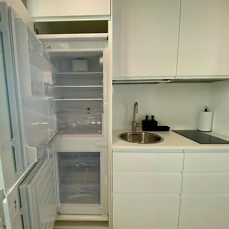 Vektor Premium With Rooftop Garden & Free Parking Apartament